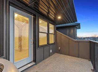 247 Brock St #401, Amherstburg, ON