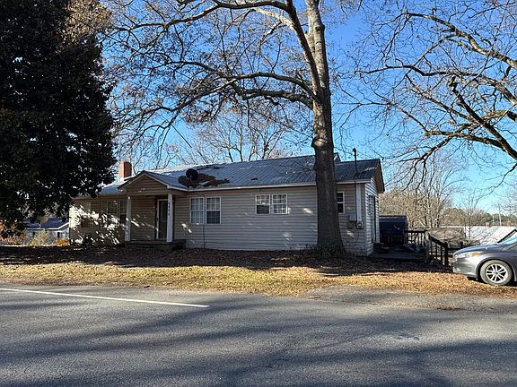 2nd image of 2469 Us Highway 411 NE