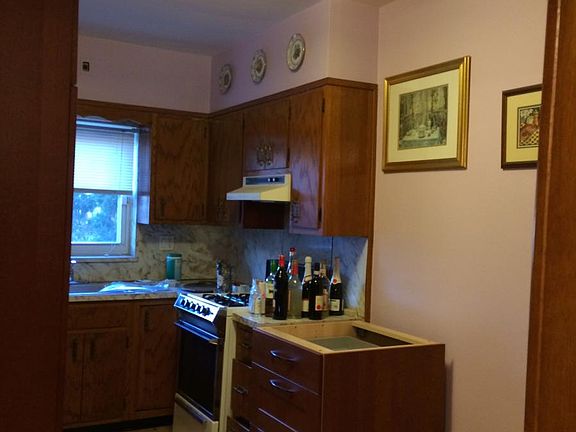 3rd image of 1448 30th Ave