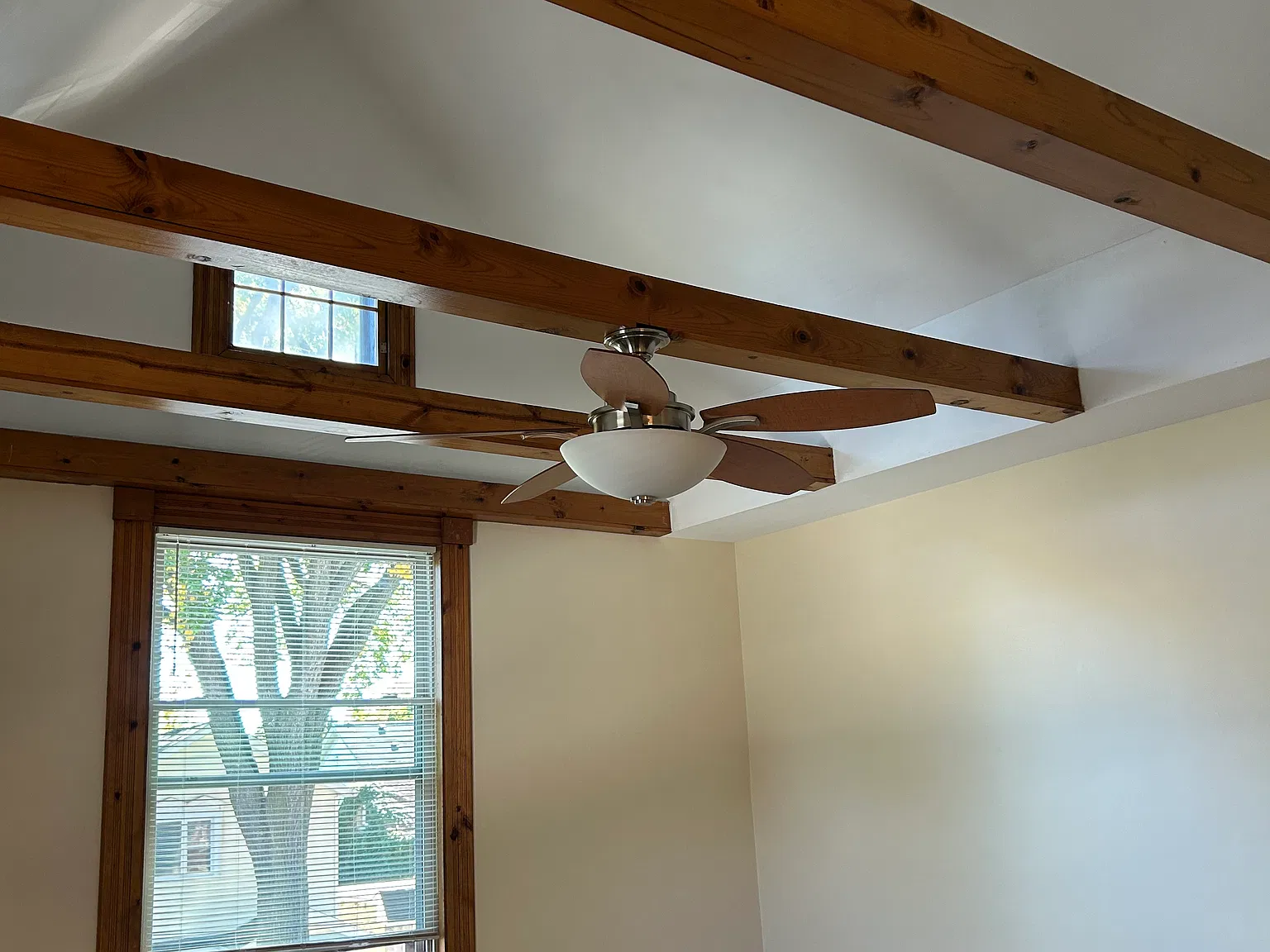 2 bed, 1000 sqft, $1,550 — Photo 4