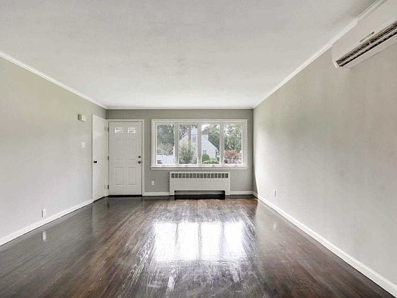 5th image of 721 Anna Ave