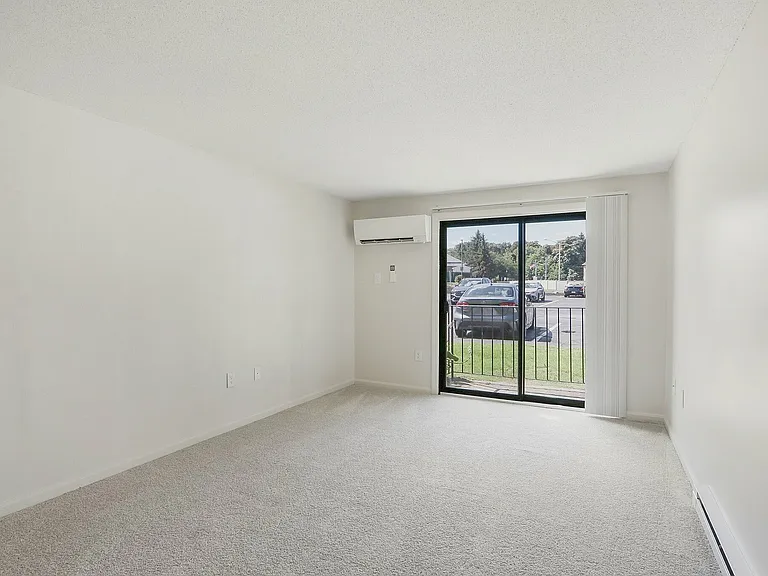 15-web-or-mls-Plantation St-S2708-007