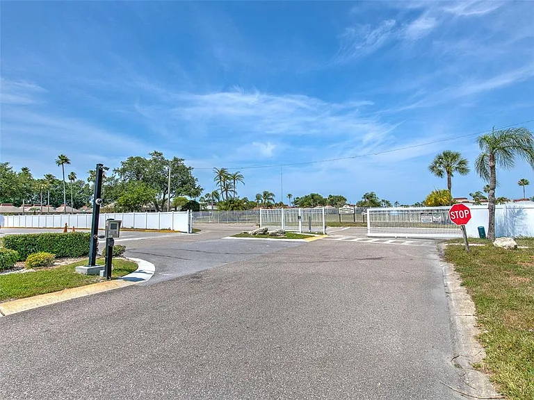 4313 Tahitian Gardens Cir #K — Photo 28