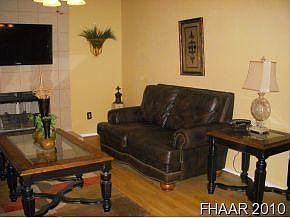 4th image of 5021 Teal Dr
