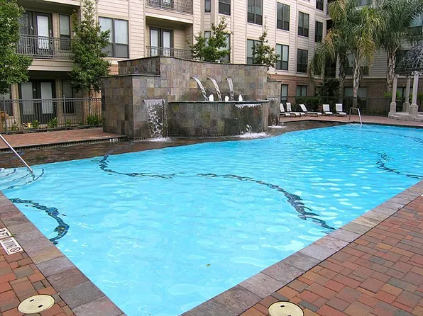 2299 Lone Star Dr, Sugar Land, TX