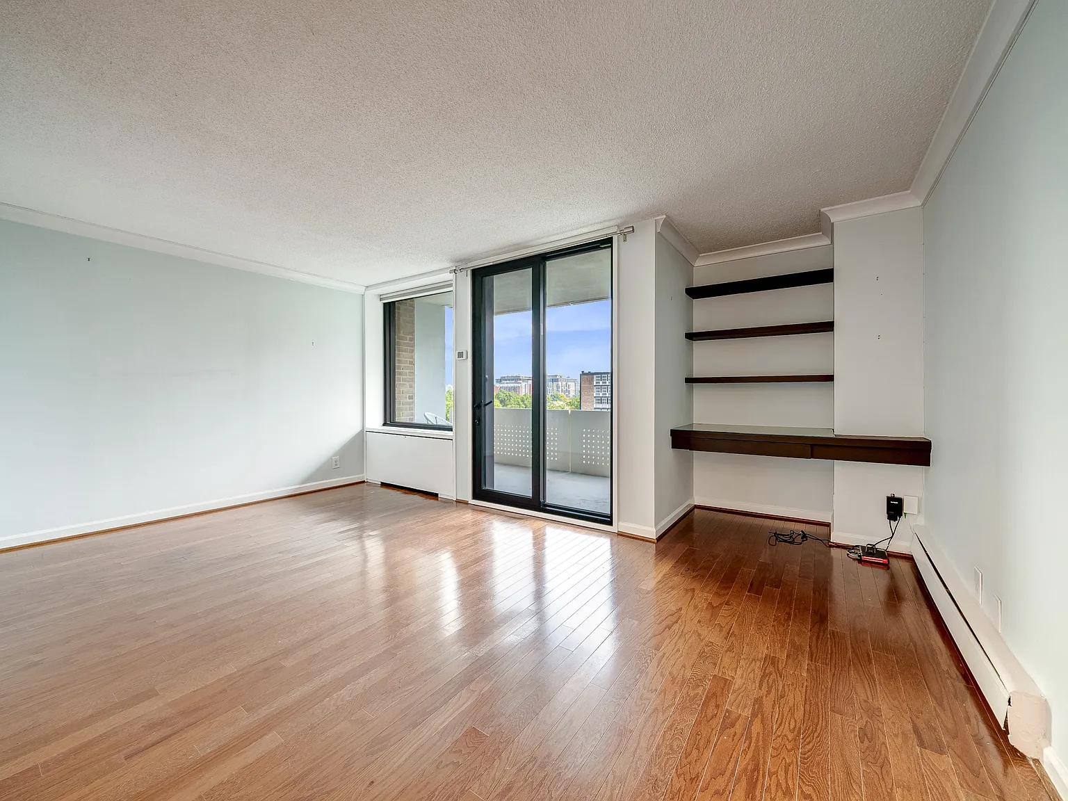 Studio, 484 sqft, $1,675 — Photo 4