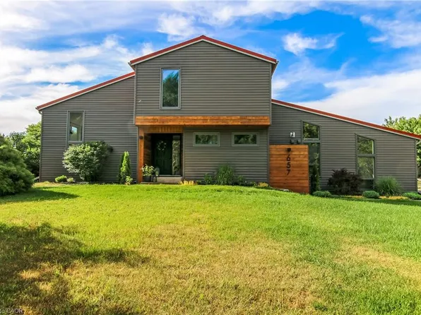 657 Windham Rd #14, Simcoe, ON N3Y 4K6