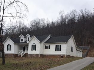 125 Wildwood Ln, Max Meadows, VA 24360