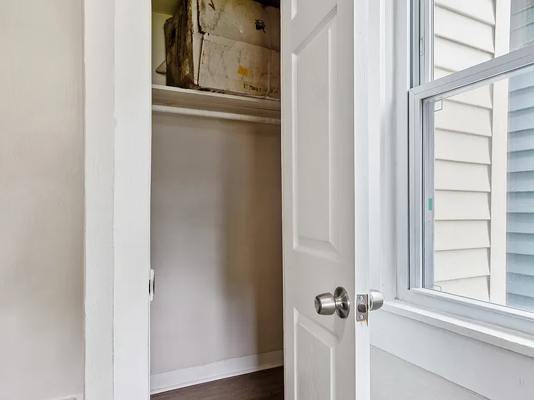 177 D View Ave — Photo 22