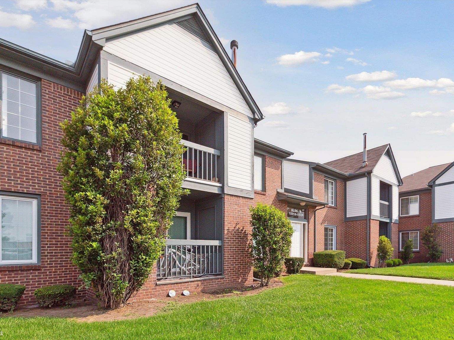 15512 Ashley Ct 58, MI 48044 Zillow