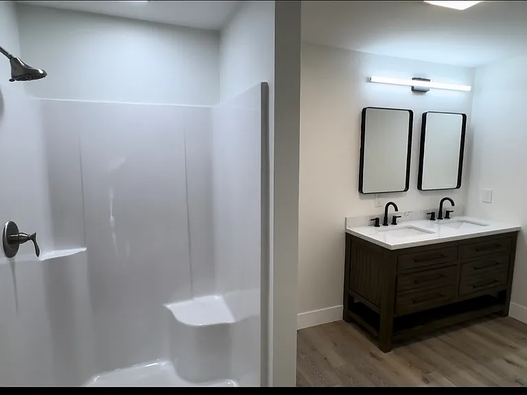 12405 Cabin Dr NE #2 — Photo 5