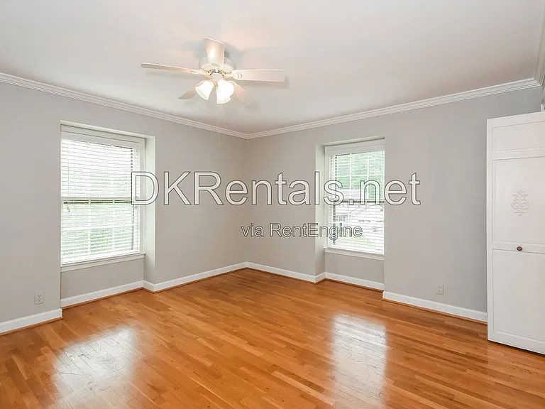 1176 Hampton Hall Dr NE — Photo 16