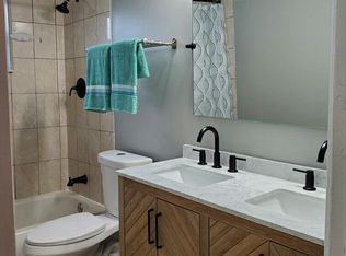 1433 Silver Beach Rd, Riviera Beach, FL 33404