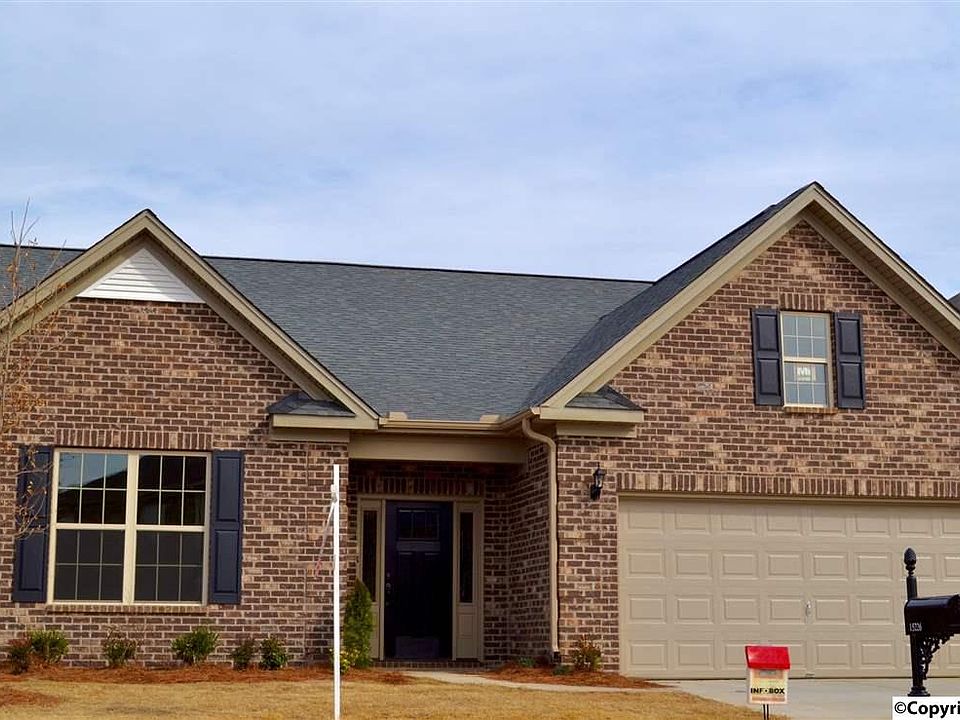 1st image of 15226 Lakeside Trl