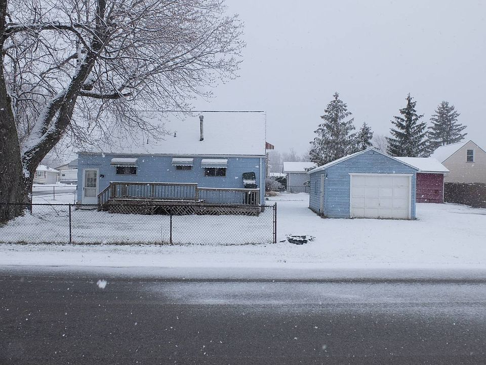 1st image of 166 Pearl Ave