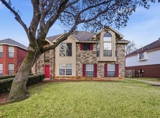 4147 Cedar Dr, Grapevine, TX 76051
