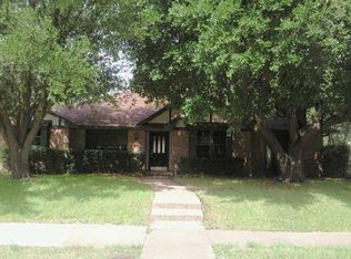 304 Trevino Trl, Lancaster, TX 75146