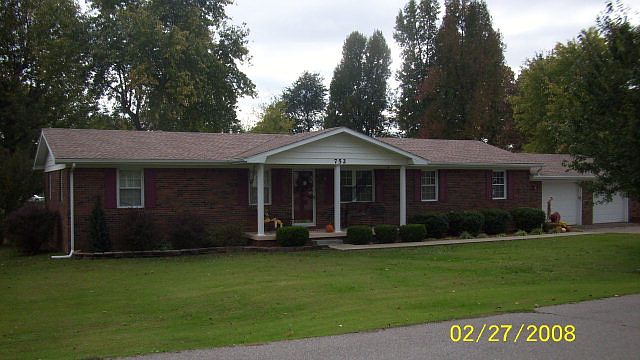 1st image of 752 Lightfoot Ln
