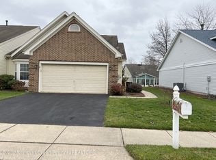 85 Chain Blvd, Bayville, NJ