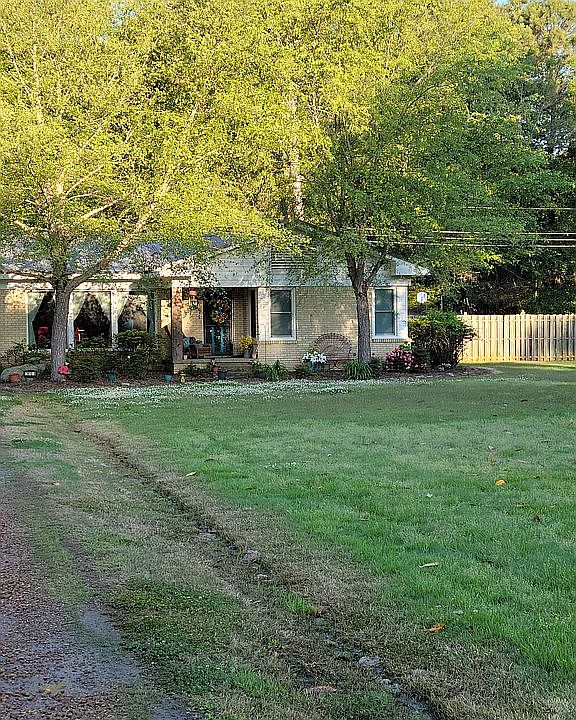 1st image of 1810 S Grand Ave