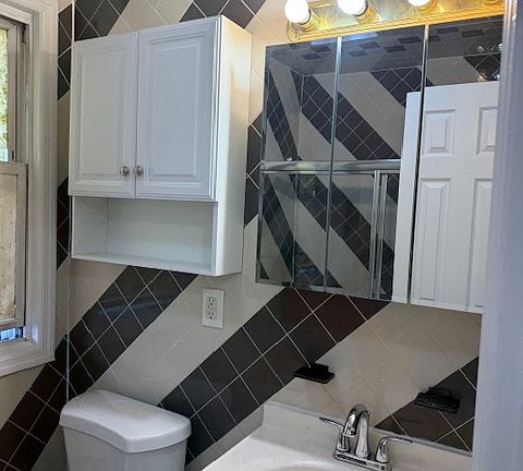 2nd image of 156 Summit Ave APT 2L