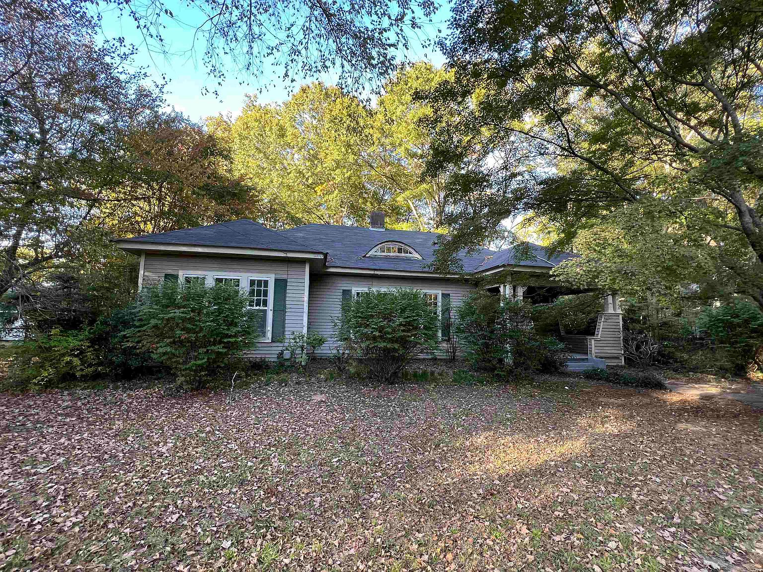 320 Bills St, Bolivar, TN 38008 | Zillow