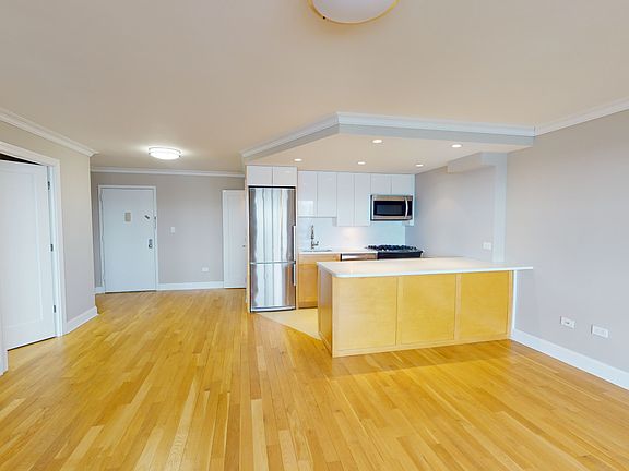 3rd image of 80 N Moore St #8019H