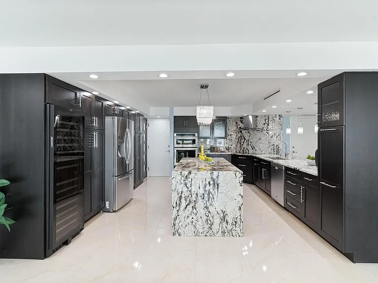 4100 Galt Ocean Dr #610 — Photo 6