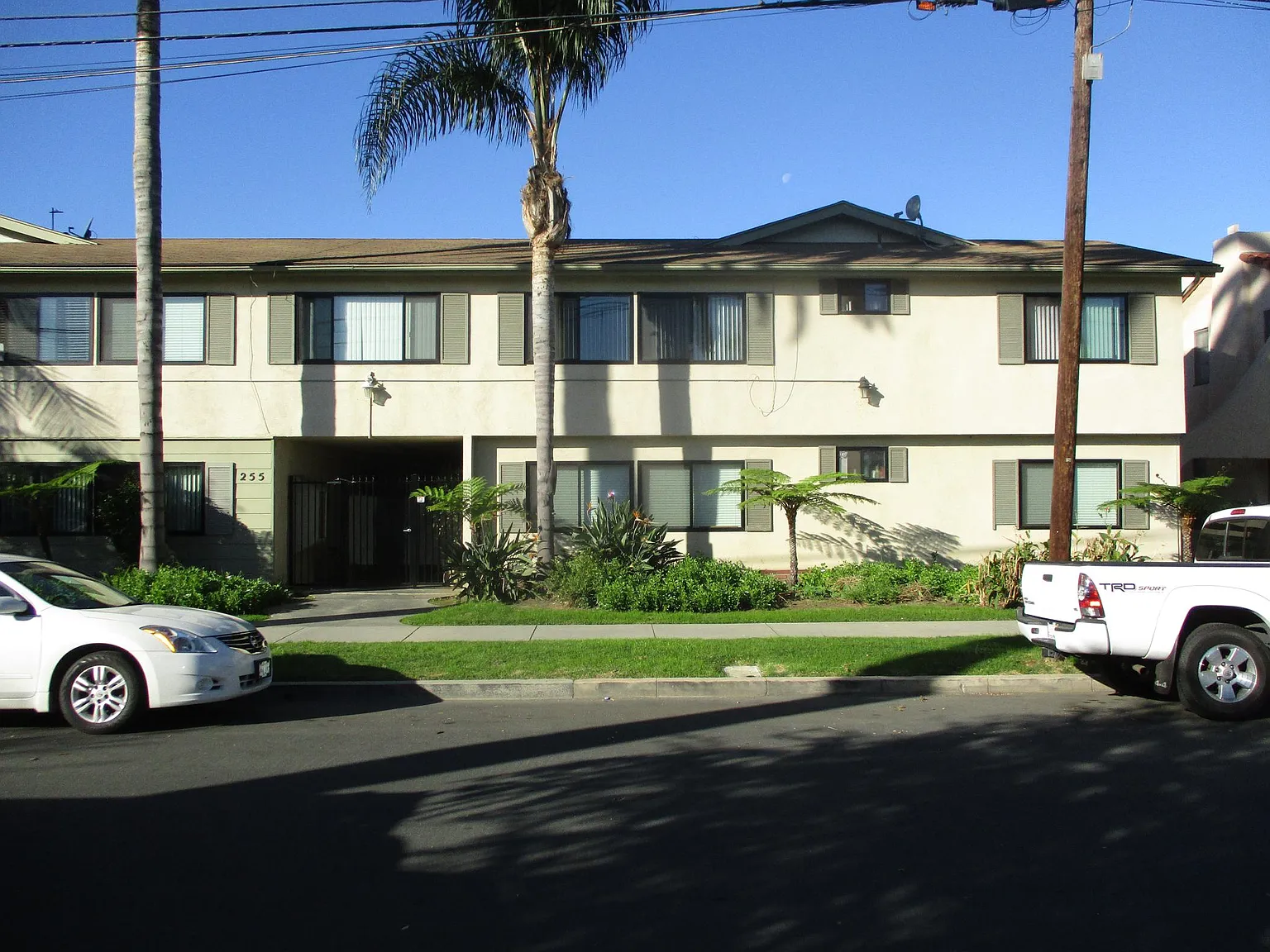 1 bed, 600 sqft, $2,000 — Photo 1