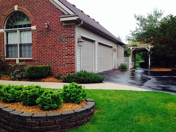3 car side-entry garage