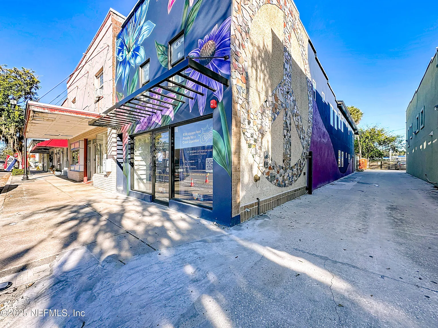 1 bed, 1.0 bath, 650 sqft, $1,600 — Photo 2