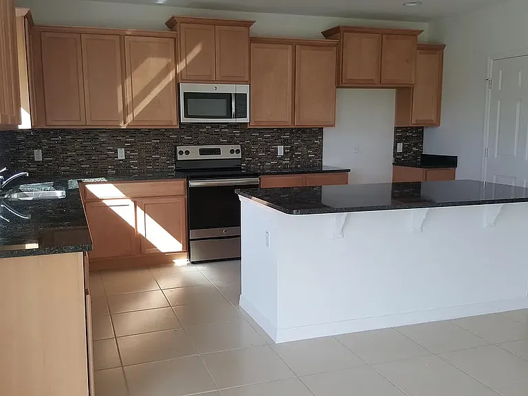 3872 Carrick Bend Dr — Photo 4