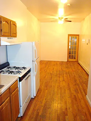 Rented by Carroll Gardens Realty | media 19