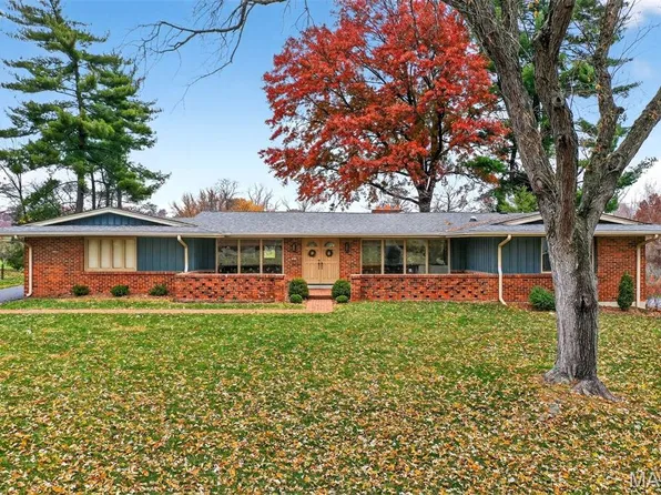 14047 Camberra Ct, Chesterfield, MO 63017
