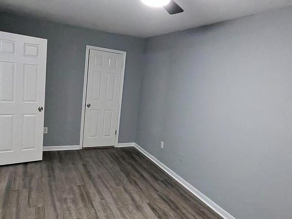 3rd image of 4 Banyan Wood Ct APT 304