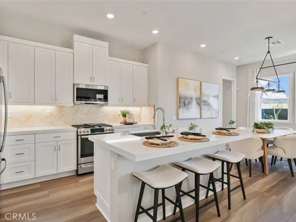 859 Sunrise Rd, Ladera Ranch, CA 92694