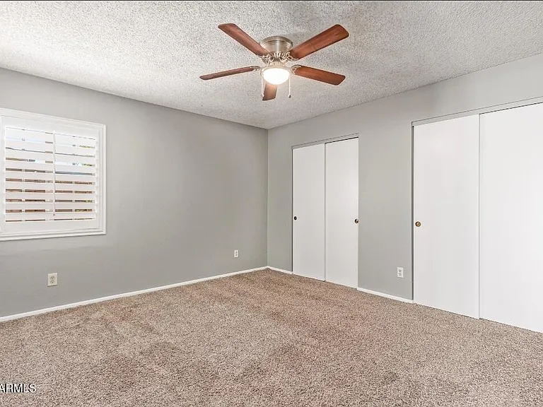 7716 W Cora Ln — Photo 9