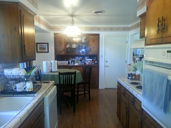3rd image of 7412 Heidi Ct