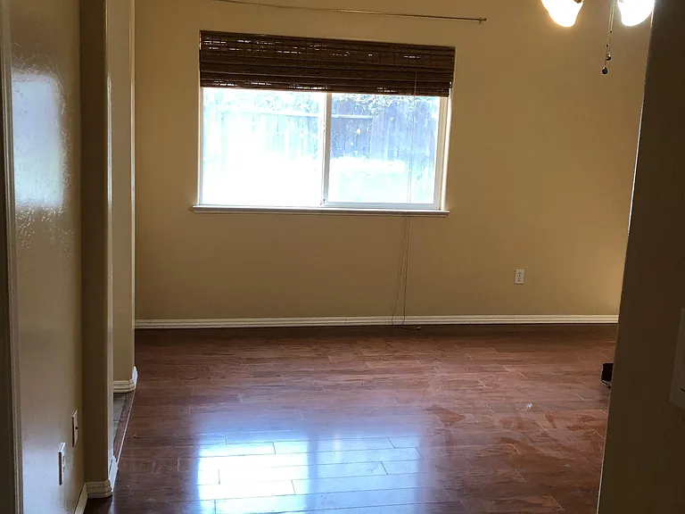 8822 Tekoa Ct — Photo 6