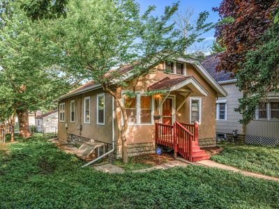 1067 27th Ave SE, Minneapolis, MN, 55414