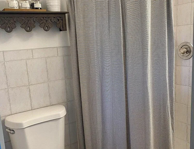 328 Hawthorne Dr — Photo 8