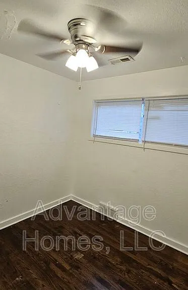 11410 Palmer Ave — Photo 11