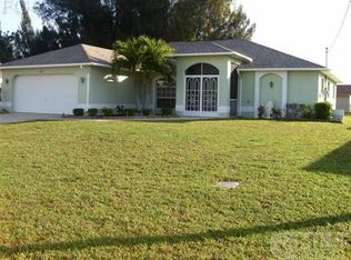 1433 SE 17th Ave, Cape Coral, FL 33990