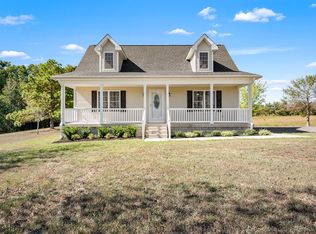 273 Calvert Ridge Rd, Westmoreland, TN 37186