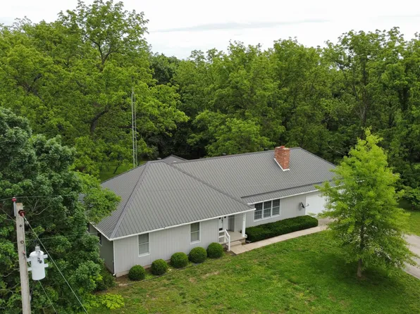 24476 Redbud Ave, Slater, MO 65349