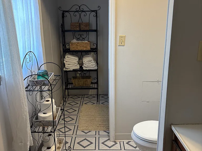 Main Bathroom