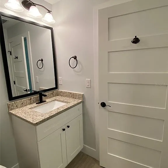 2933 Maiden Ln — Photo 19