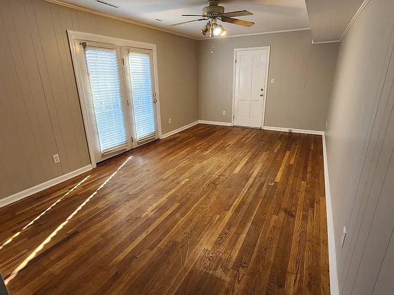 510 Kingston Hall Ct — Photo 11