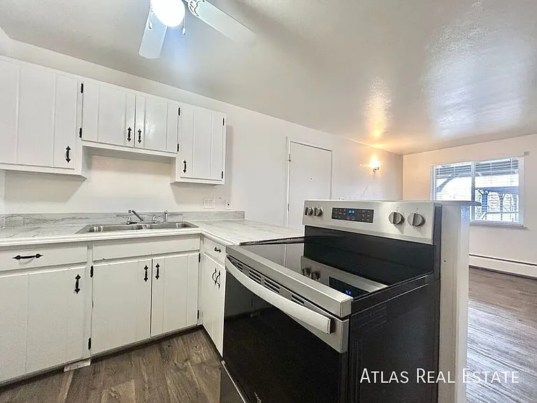 132 W Ida Ave — Photo 27
