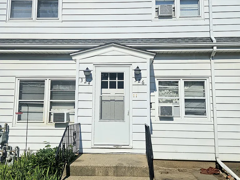 324 Spruce